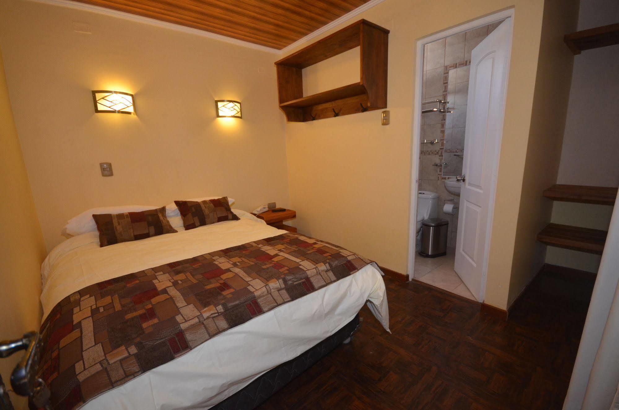 Hotel Rustico Calama Exterior photo